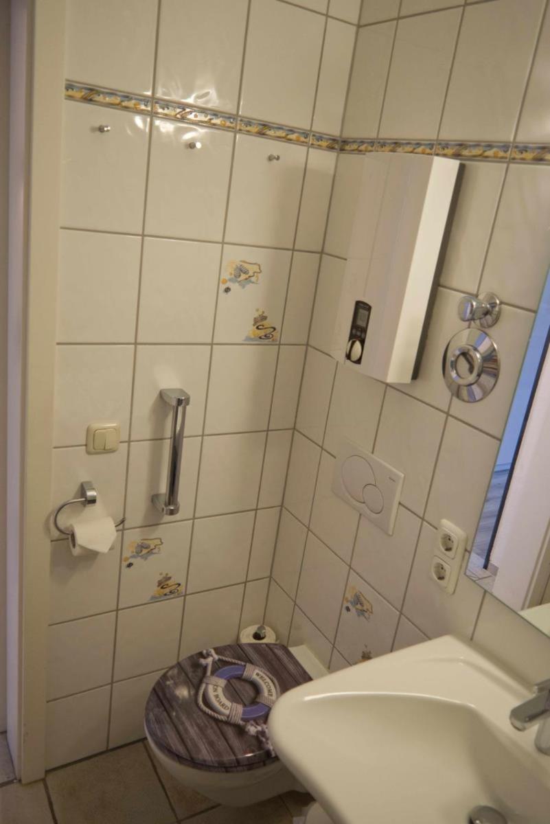 Inselblume 80 - Gemuetliche Ferienwohnung, Blick Auf Die Fehmarnsundbruecke Burgtiefe auf Fehmarn Kültér fotó
